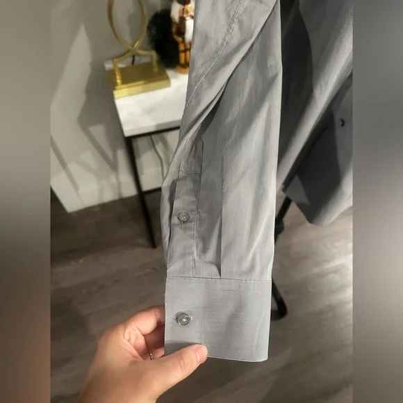 Calvin Klein Gray Dress Button Down Shirt size 16 34/35 - Picture 2 of 8